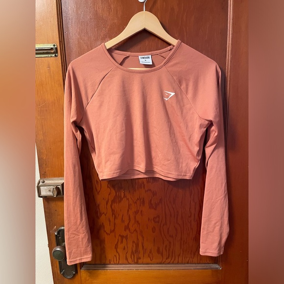 Gymshark Cropped Longsleeve Workout Top Size M - Picture 1 of 3